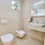 Bed and Breakfast Location
