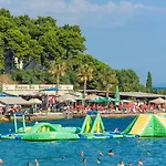 Location Σπλιτ
