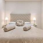 Location Bed and Breakfast 4*