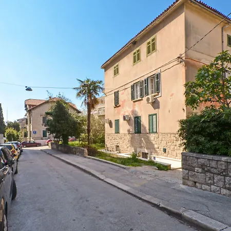 住宿加早餐酒店 Location 4*