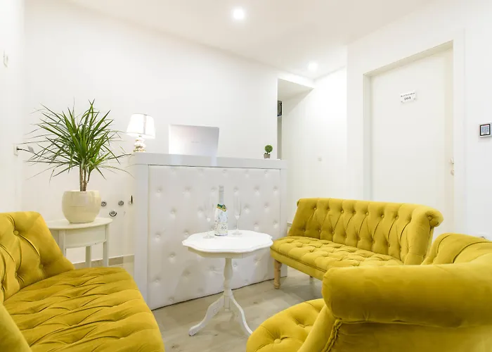 Alojamento de Acomodação e Pequeno-almoço Location Split